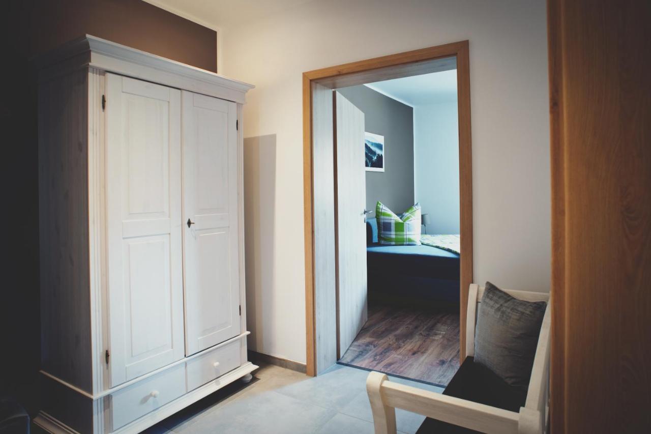 Uebernacht Erfurt Hotel Bagian luar foto